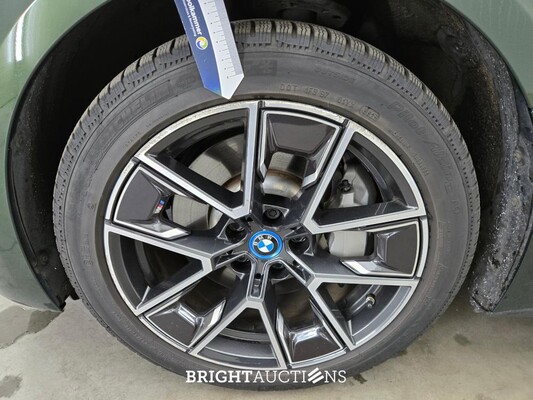 BMW i4 eDrive40 84 kWh 340pk 2022 (Origineel-NL), R-272-ZV