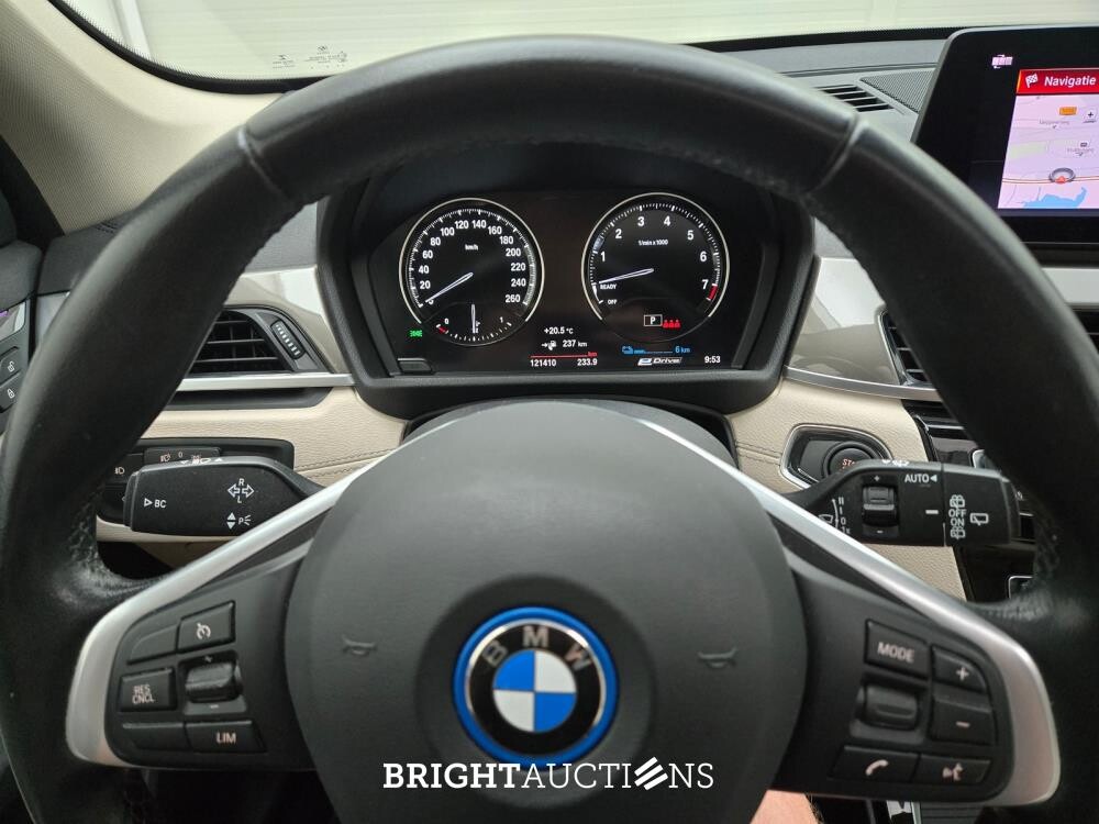 BMW X1 xDrive25e Business Edition Plus 220pk 2022 (Origineel-NL), R-535-HL