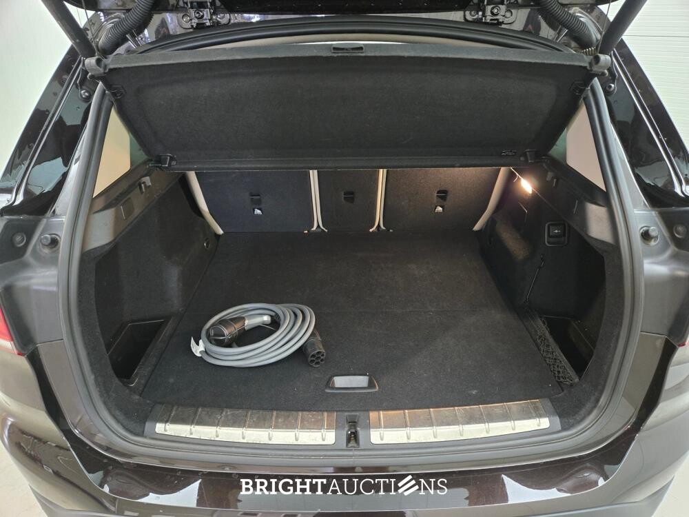 BMW X1 xDrive25e Business Edition Plus 220pk 2022 (Origineel-NL), R-535-HL