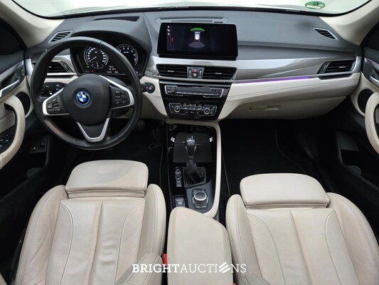 BMW X1 xDrive25e Business Edition Plus 220pk 2022 (Origineel-NL), R-535-HL