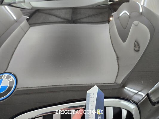 BMW X1 xDrive25e Business Edition Plus 220pk 2022 (Origineel-NL), R-535-HL