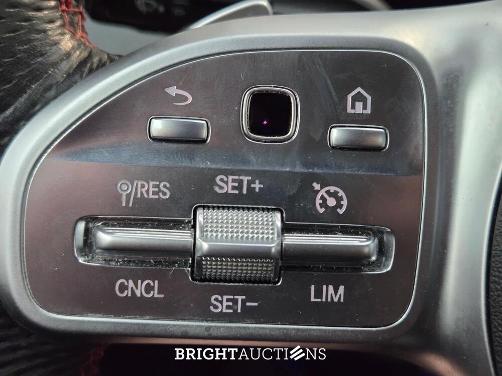 Mercedes-Benz GLB 180 d Business Solution AMG 116pk 2021 (Origineel-NL) GLB-Klasse, L-942-DJ