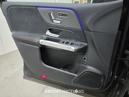 Mercedes-Benz GLB 180 d Business Solution AMG 116pk 2021 (Origineel-NL) GLB-Klasse, L-942-DJ