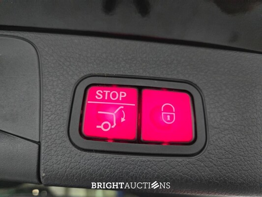 Mercedes-Benz GLB 180 d Business Solution AMG 116pk 2021 (Origineel-NL) GLB-Klasse, L-942-DJ