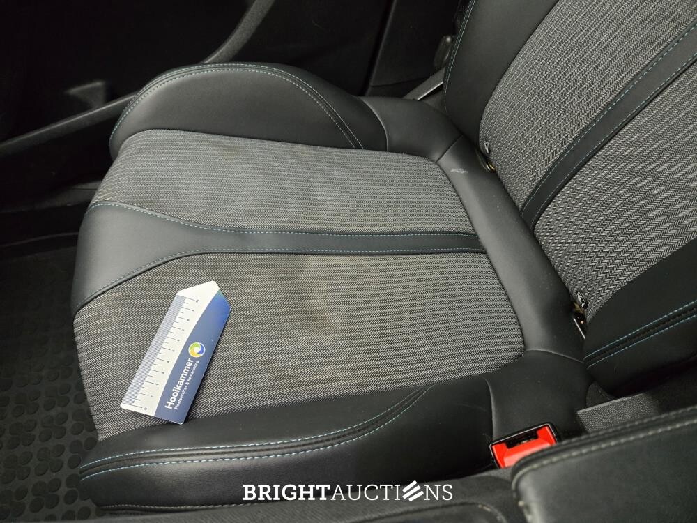 Peugeot 3008 Allure Avantage 1.2 PureTech 131pk 2021 (Origineel-NL), L-967-LR