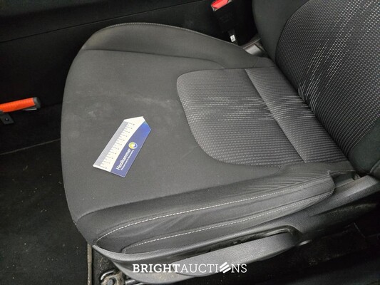 Kia Sportage Hybrid DynamicLine 1.6 T-GDi 239pk 2022 (Origineel-NL), R-952-VB
