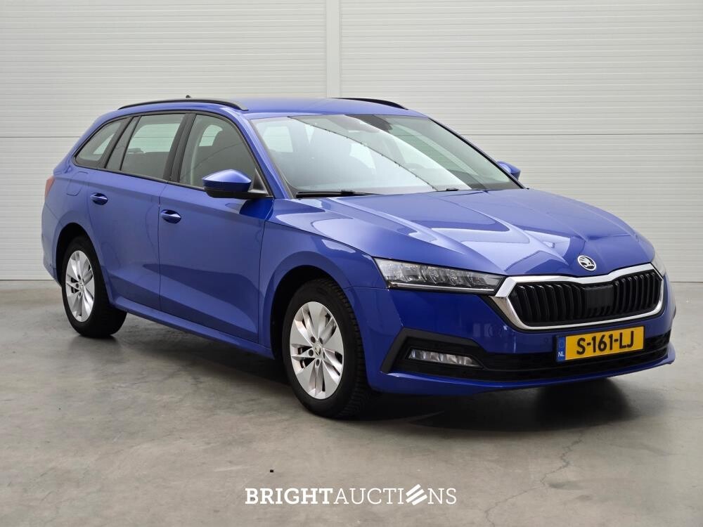 Škoda Octavia Combi e- Business Edition 1.0 TSI 110pk 2023 (Origineel-NL), S-161-LJ
