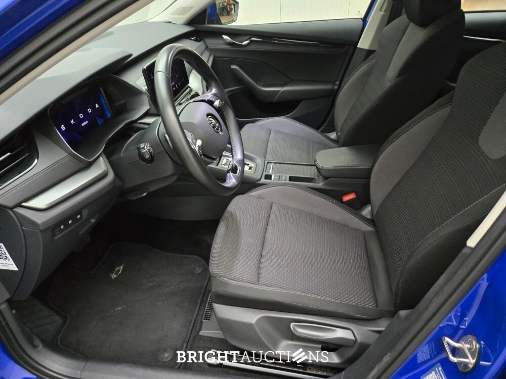 Škoda Octavia Combi e- Business Edition 1.0 TSI 110pk 2023 (Origineel-NL), S-161-LJ