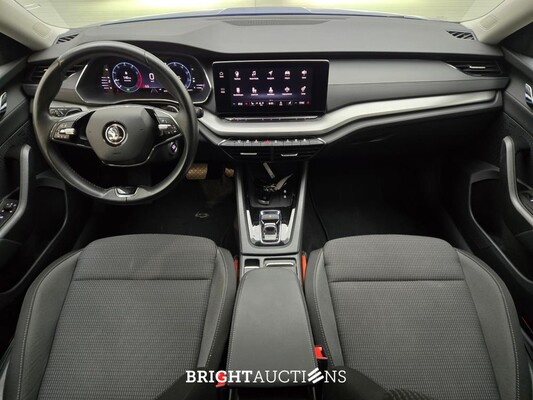 Škoda Octavia Combi e- Business Edition 1.0 TSI 110pk 2023 (Origineel-NL), S-161-LJ