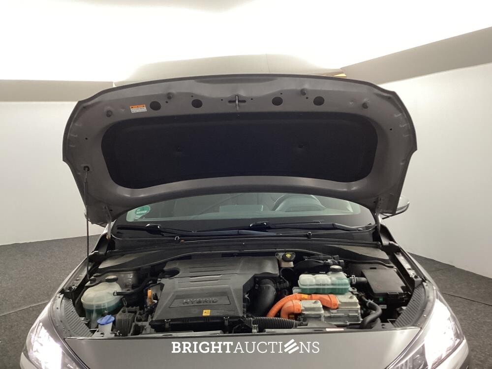 Hyundai IONIQ Plus 1.6 GDi 148pk 2020 (Origineel-NL), H-974-JL
