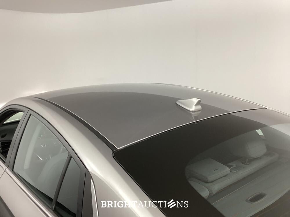 Hyundai IONIQ Plus 1.6 GDi 148pk 2020 (Origineel-NL), H-974-JL