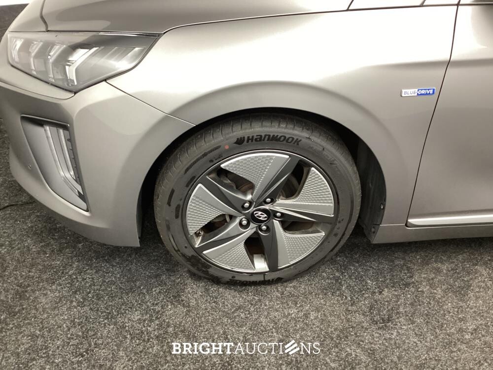 Hyundai IONIQ Plus 1.6 GDi 148pk 2020 (Origineel-NL), H-974-JL