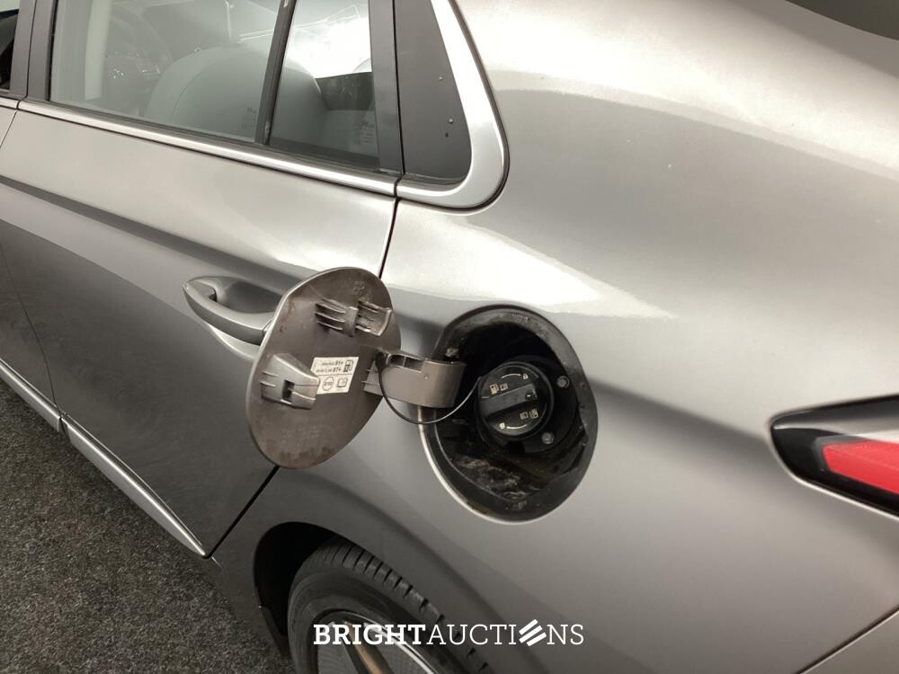Hyundai IONIQ Plus 1.6 GDi 148pk 2020 (Origineel-NL), H-974-JL