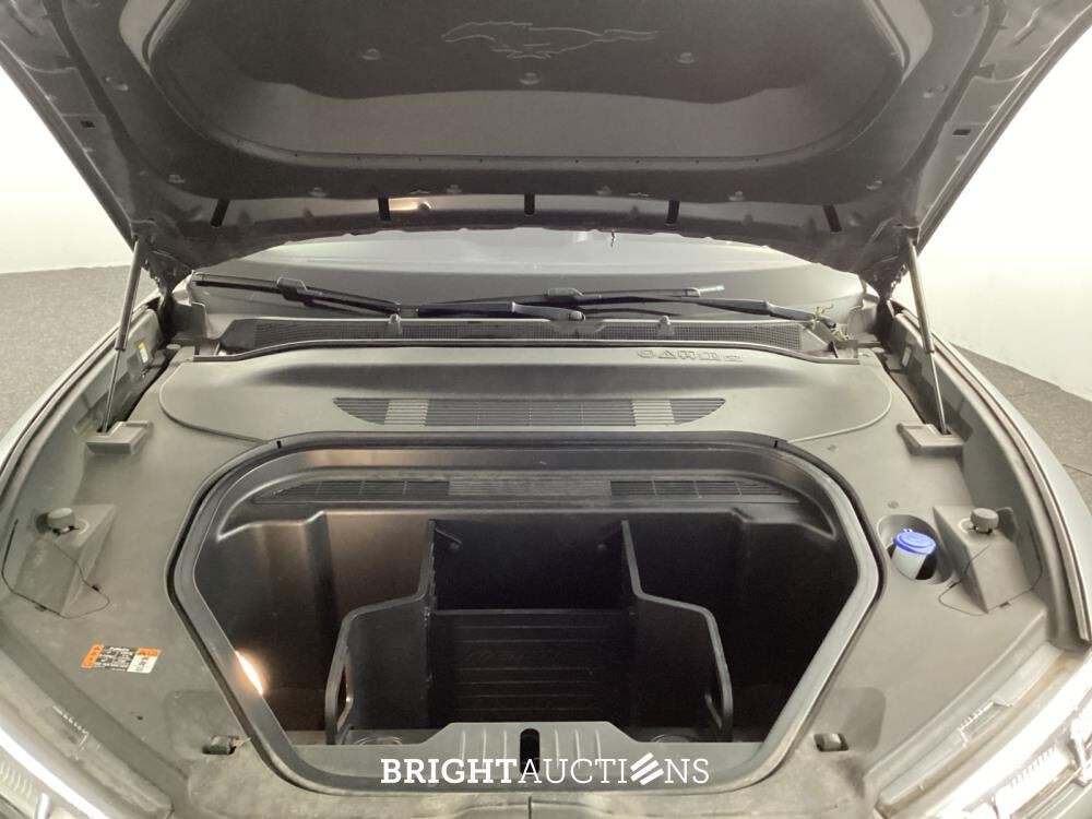 Ford Mustang Mach-E Extended First Edition AWD 98 kWh 337pk 2021 (Origineel-NL), L-065-NX