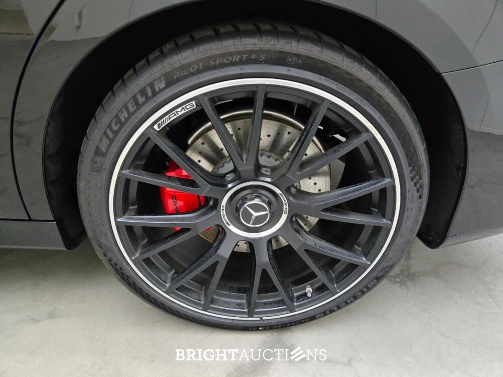 Mercedes-Benz E53 AMG 53 Night Edition 4MATIC 612pk 2026 (Origineel-NL) E-klasse, JVX-42-F