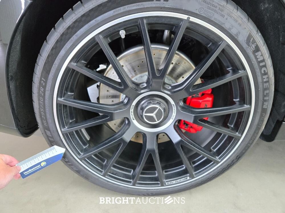Mercedes-Benz E53 AMG 53 Night Edition 4MATIC 612pk 2026 (Origineel-NL) E-klasse, JVX-42-F