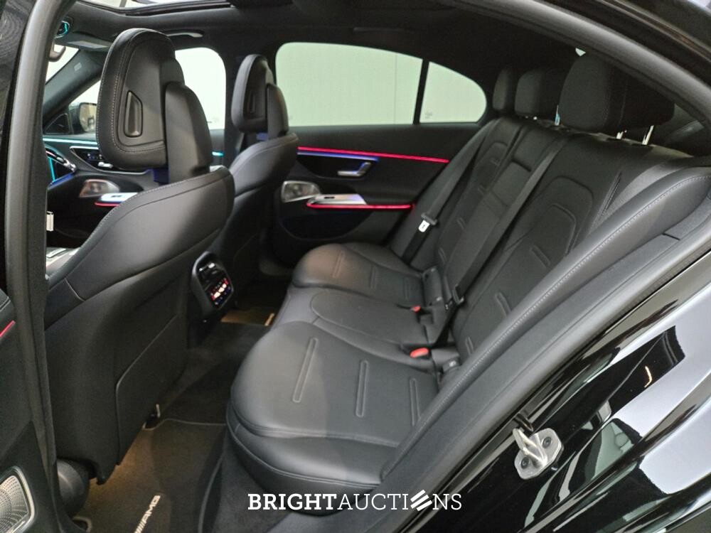 Mercedes-Benz E53 AMG 53 Night Edition 4MATIC 612pk 2026 (Origineel-NL) E-klasse, JVX-42-F