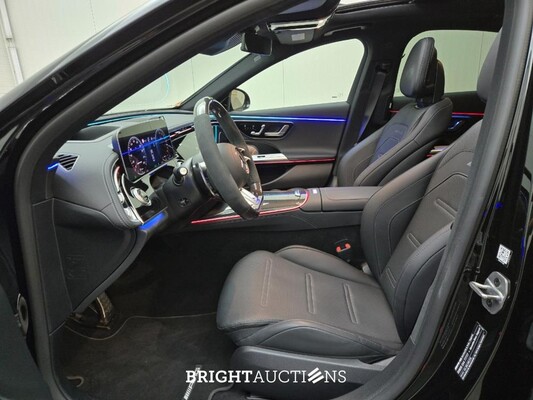 Mercedes-Benz E53 AMG 53 Night Edition 4MATIC 612pk 2026 (Origineel-NL) E-klasse, JVX-42-F