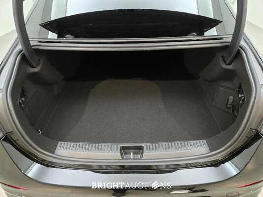 Mercedes-Benz E53 AMG 53 Night Edition 4MATIC 612pk 2026 (Origineel-NL) E-klasse, JVX-42-F