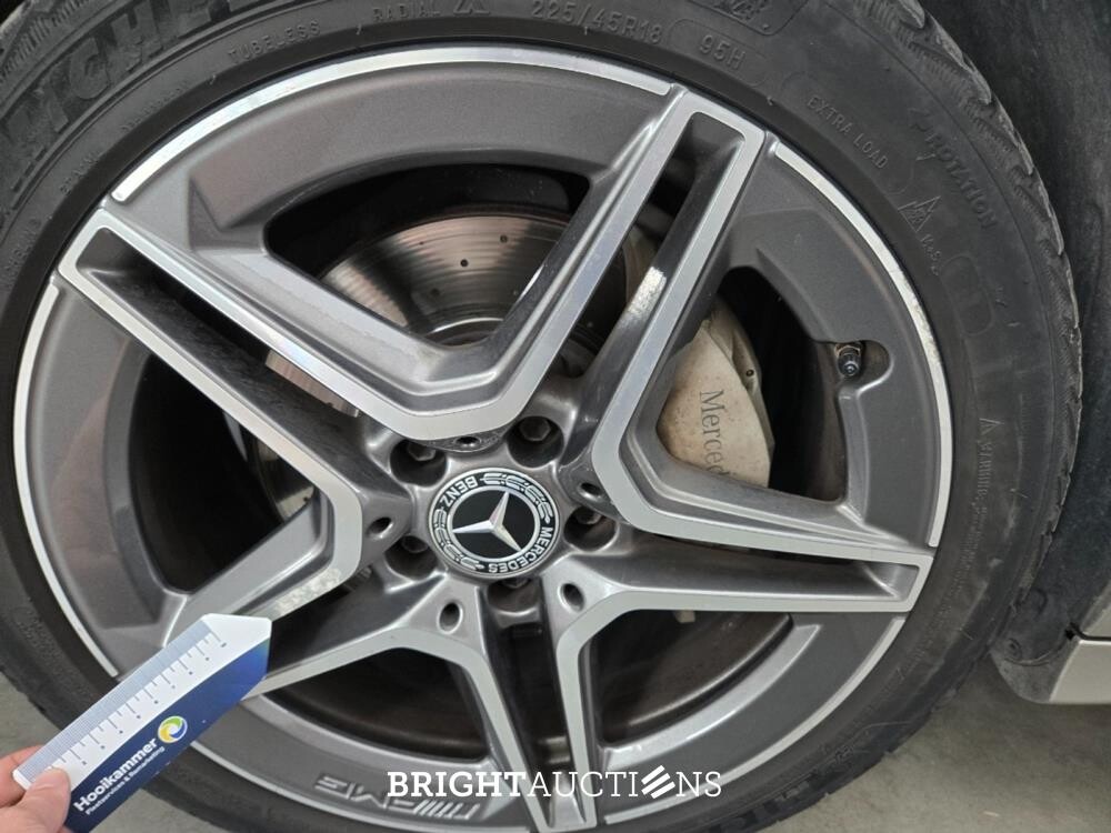 Mercedes-Benz C180 Estate Business Solution AMG 156pk 2019 (Origineel-NL) C-klasse, G-026-RG