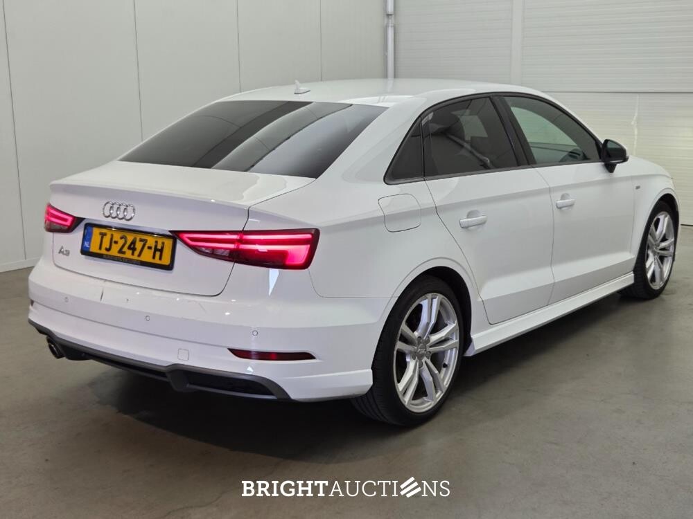 Audi A3 Limousine Sport S-Line Edition 1.0 TFSI 116pk 2018 (Origineel-NL), TJ-247-H