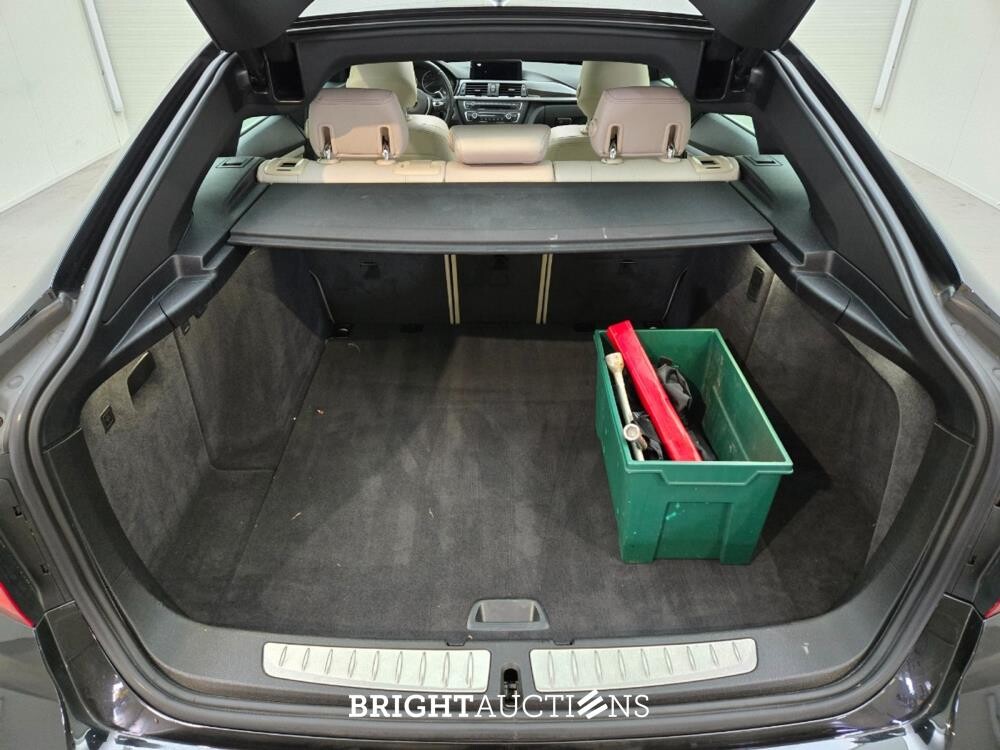 BMW 320i 3-serie Gran Turismo High Executive 184pk 2016 (Origineel-NL) 3-Serie, JT-824-D