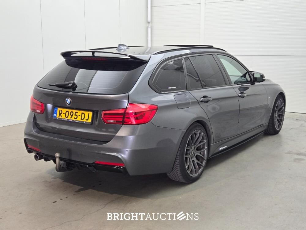 BMW 320d 3-serie Touring M Sport Edition High Executive 184pk 2015 3-Serie, R-095-DJ