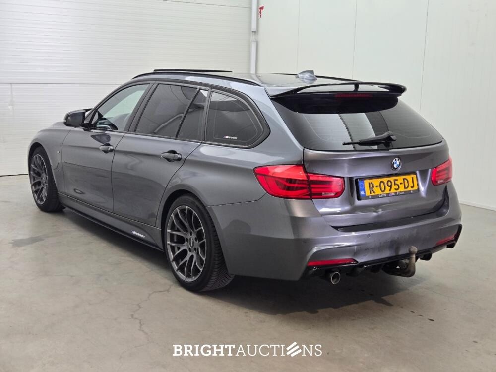 BMW 320d 3-serie Touring M Sport Edition High Executive 184pk 2015 3-Serie, R-095-DJ