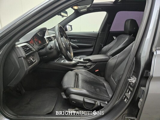 BMW 320d 3-serie Touring M Sport Edition High Executive 184pk 2015 3-Serie, R-095-DJ