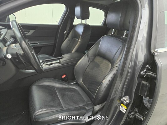 Jaguar XF 2.0d R-Sport 2.0 163pk 2019 (Origineel-NL), ZG-465-L