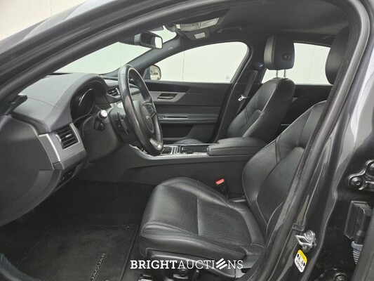 Jaguar XF 2.0d R-Sport 2.0 163pk 2019 (Origineel-NL), ZG-465-L