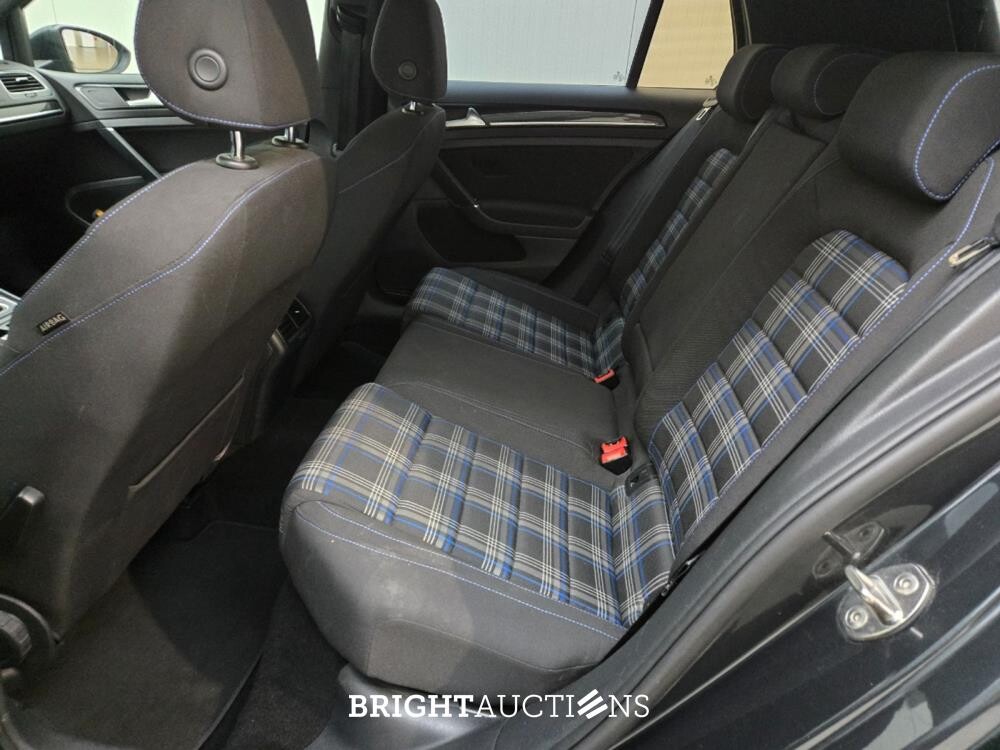 Volkswagen Golf GTE 1.4 TSI 150pk 2015 (Origineel-NL), GH-418-K