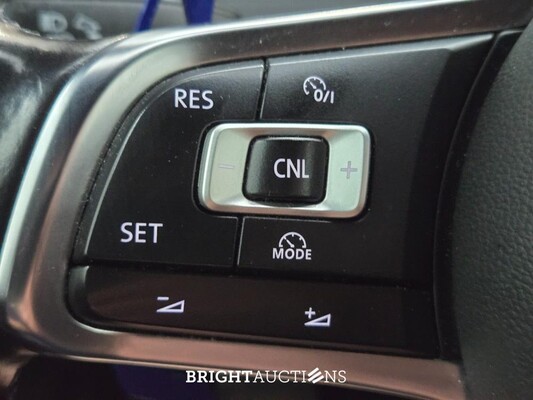Volkswagen Golf GTE 1.4 TSI 150pk 2015 (Origineel-NL), GH-418-K