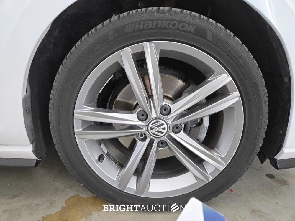 Volkswagen Golf Variant Highline Business R 1.6 TDI 116pk 2017 (Origineel-NL), RB-044-B