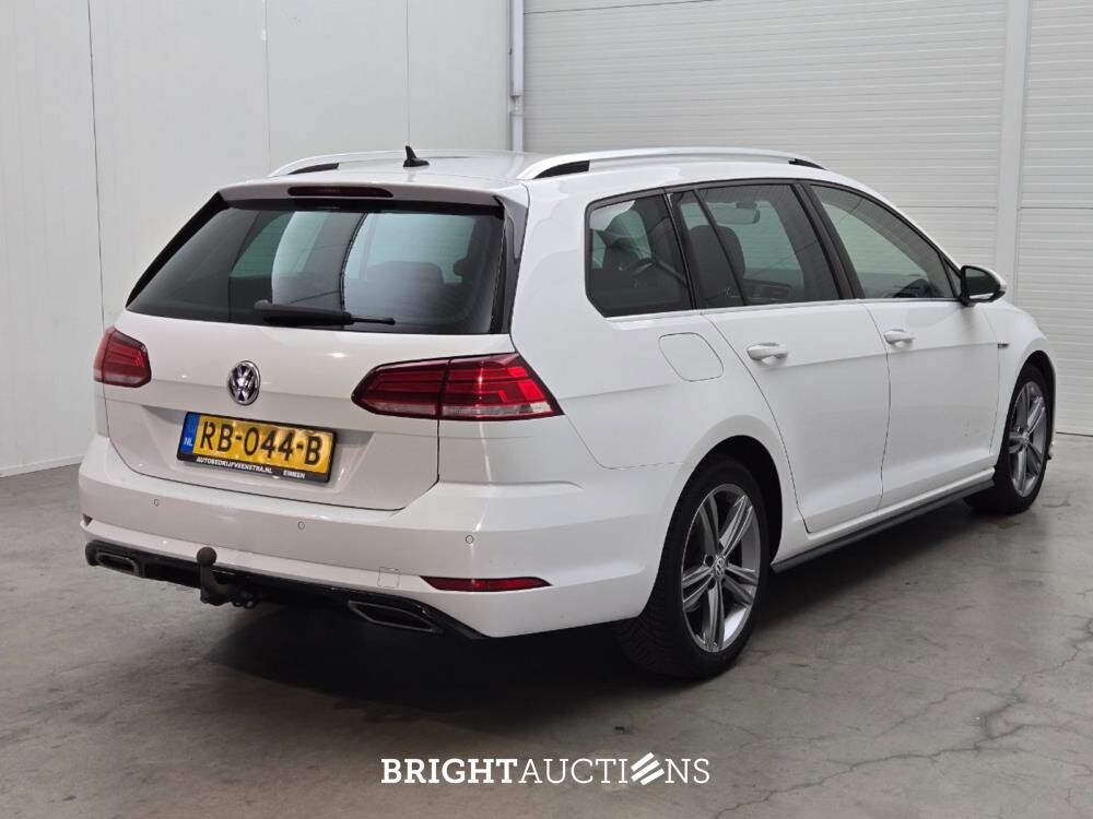 Volkswagen Golf Variant Highline Business R 1.6 TDI 116pk 2017 (Origineel-NL), RB-044-B
