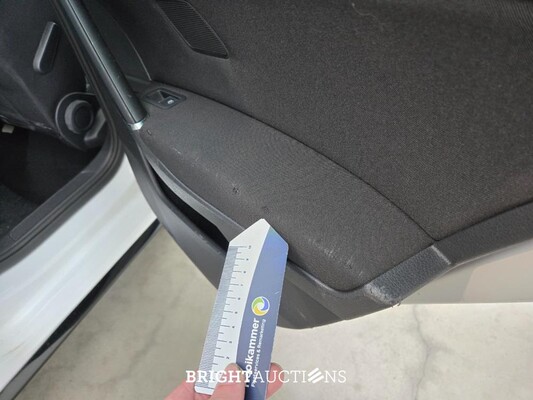 Volkswagen Golf Variant Highline Business R 1.6 TDI 116pk 2017 (Origineel-NL), RB-044-B