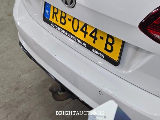 Volkswagen Golf Variant Highline Business R 1.6 TDI 116pk 2017 (Origineel-NL), RB-044-B