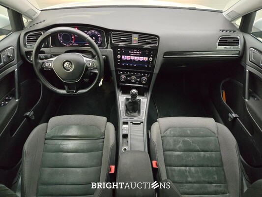 Volkswagen Golf Variant Highline Business R 1.6 TDI 116pk 2017 (Origineel-NL), RB-044-B