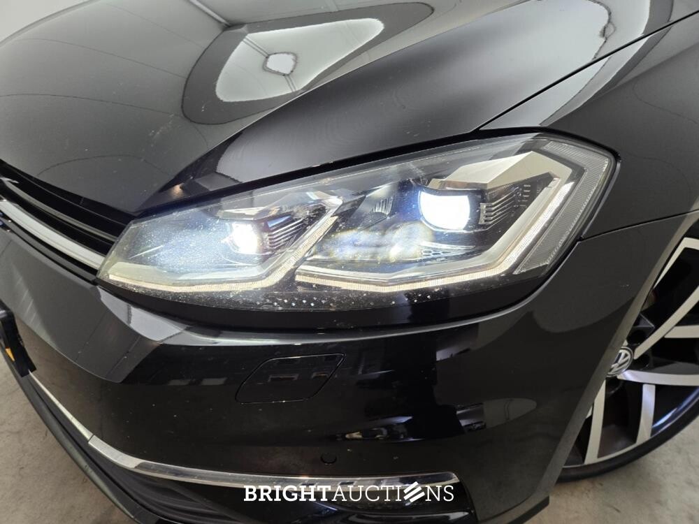 Volkswagen Golf Highline Business R 1.4 TSI 150pk 2017, XD-235-D