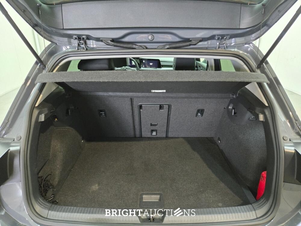Volkswagen Golf eTSI 1.5 150pk 2020, X-559-GZ