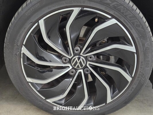 Volkswagen Golf eTSI 1.5 150pk 2020, X-559-GZ