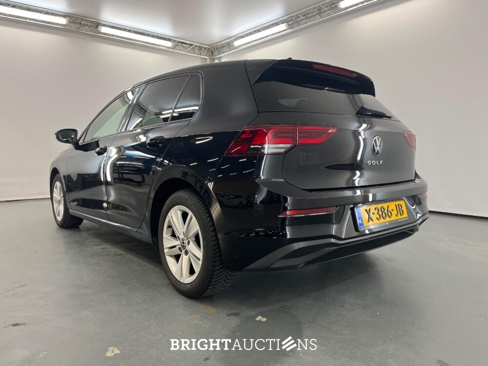 Volkswagen Golf life 81kW 1.0 110pk 2023 (Origineel-NL), X-386-JB