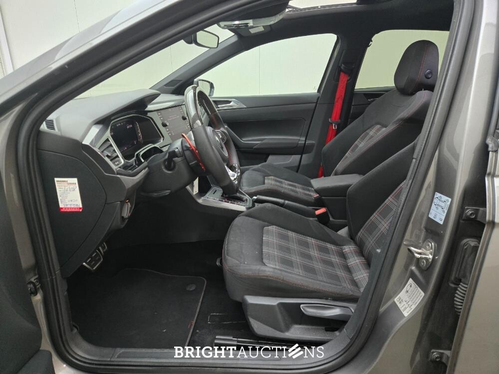 Volkswagen Polo GTI 2.0 TSI 200pk 2020, GHP-37-D