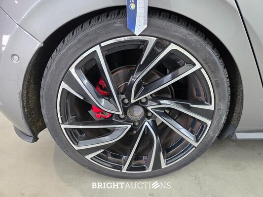 Volkswagen Polo GTI 2.0 TSI 200pk 2020, GHP-37-D
