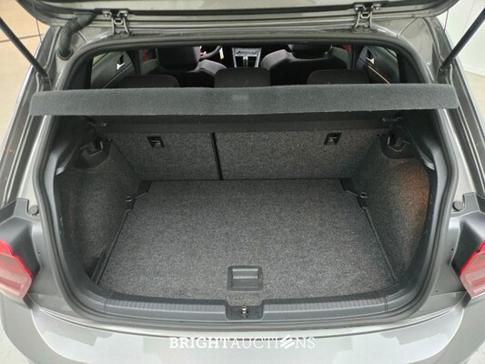 Volkswagen Polo GTI 2.0 TSI 200pk 2020, GHP-37-D