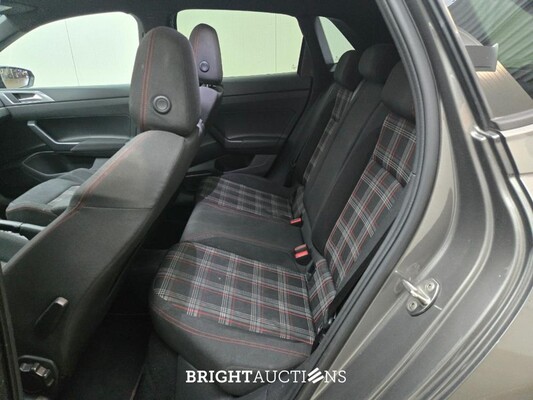 Volkswagen Polo GTI 2.0 TSI 200pk 2020, GHP-37-D