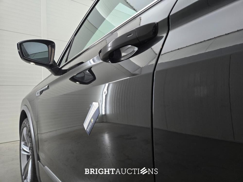 Volkswagen Tiguan ACT Highline Business R 1.4 TSI 150pk 2018 (Origineel-NL), SZ-423-K