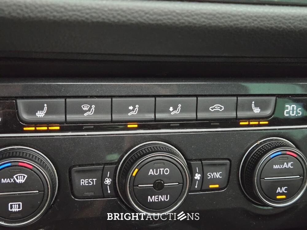 Volkswagen Tiguan ACT Highline Business R 1.4 TSI 150pk 2018 (Origineel-NL), SZ-423-K