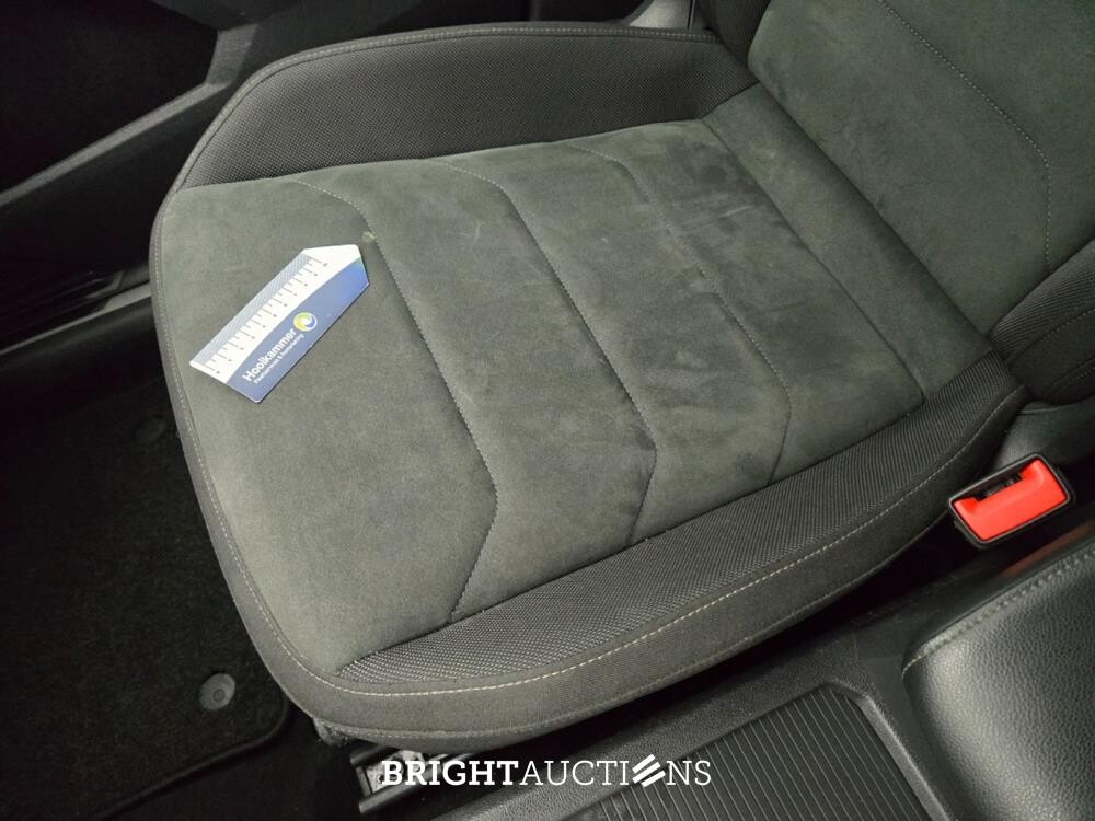 Volkswagen Tiguan ACT Highline Business R 1.4 TSI 150pk 2018 (Origineel-NL), SZ-423-K