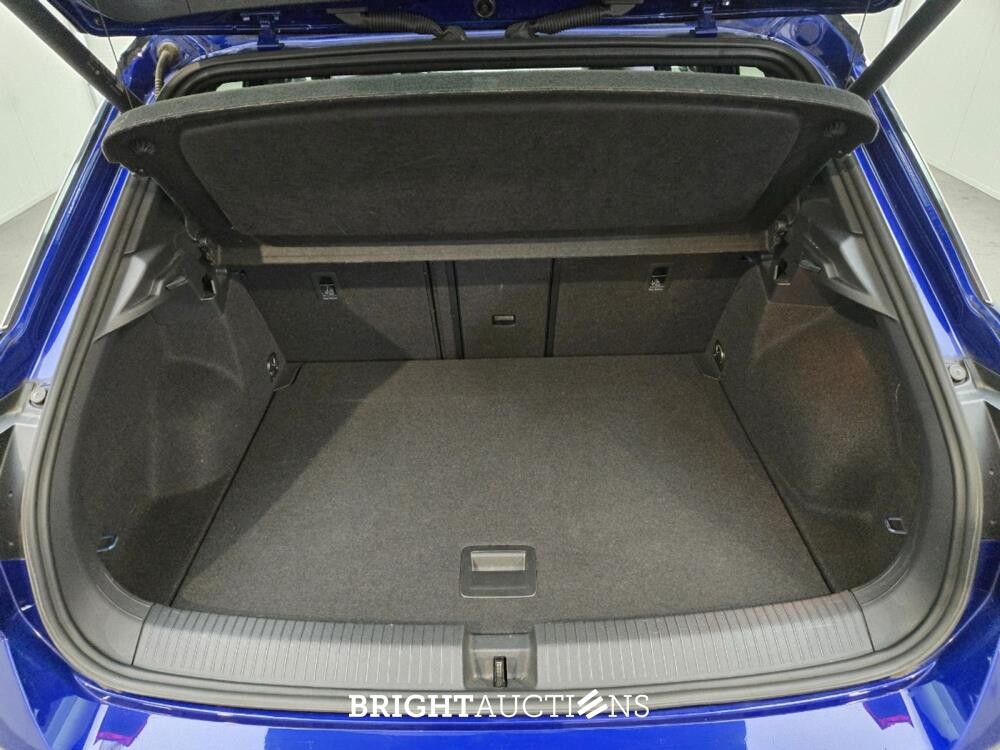 Volkswagen T-Roc 4Motion R 2.0 TSI 301pk 2022, JVZ-22-H